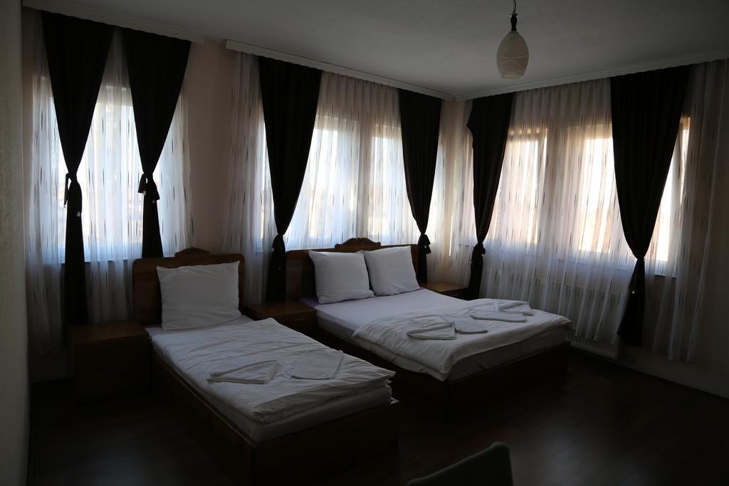 Hotel Antika プリズレン 部屋 写真